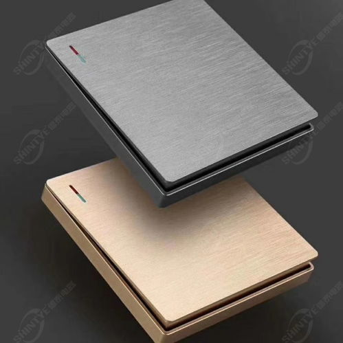 墻壁開關(guān)批發(fā)供應(yīng) 新款大板橫紋細(xì)拉絲開關(guān)插座與門簾選購(gòu)指南